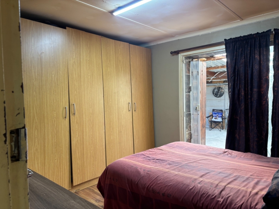  Bedroom Property for Sale in Rocklands Western Cape